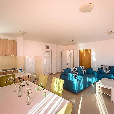 Apartments Mon Beach Budva Luaran gambar