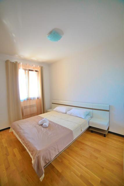 Apartments Mon Beach Budva Bilik gambar
